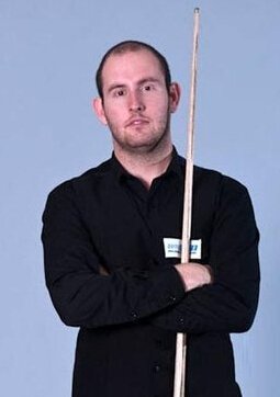 了他在门前 了他在门前